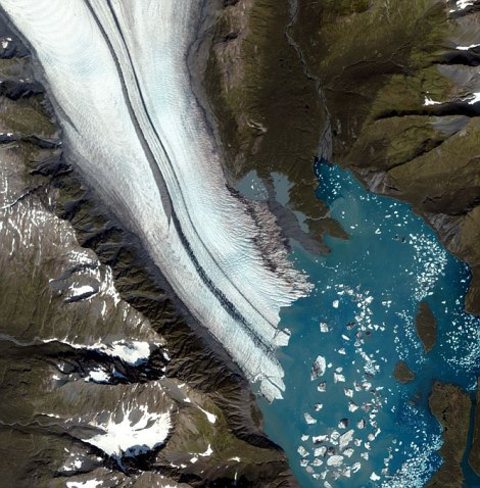Fotografii uimitoare ale gheţarilor, realizate din spaţiu, arată cum se topeşte Pământul Topire10