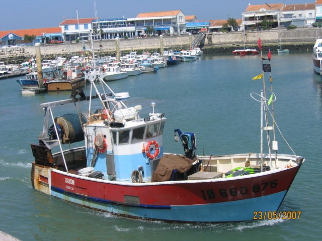 [VIE DES PORTS] Quelques bateaux de pêche (sur nos côtes Françaises) - Page 8 Photos11