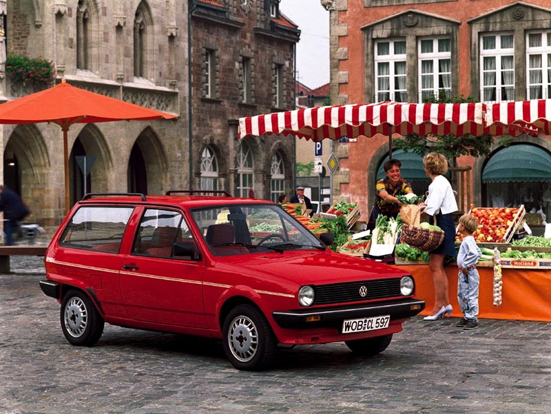 Topic Officiel > Volkswagen Polo I à V [1975-....] Polo_210