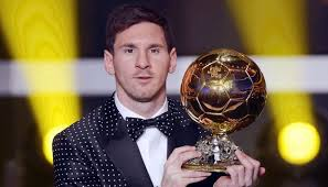 Saison 3 : Ballon d'or !!! Messi_10