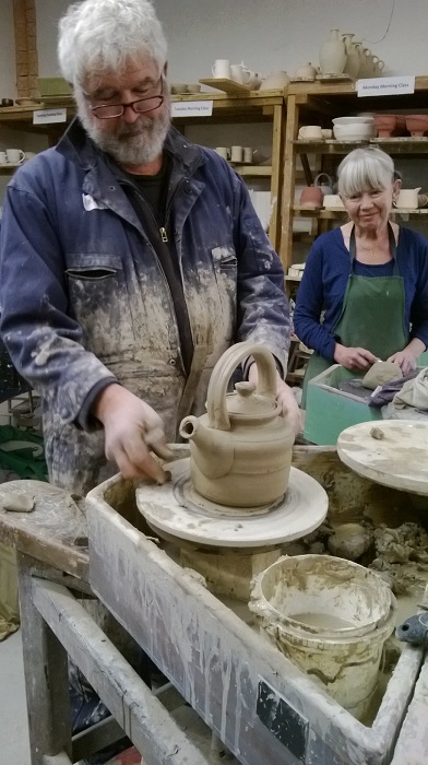 potters - Ian Smail workshop at Auckland Studio Potters' .... Ian_ru10