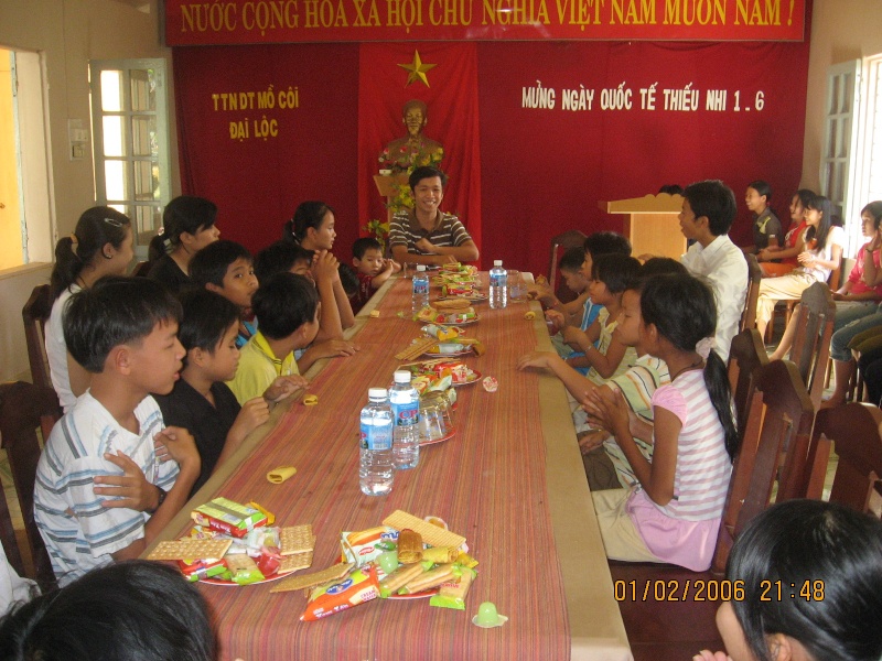 Thăm trung tâm trẻ mồ côi huyện ĐẠi Lộc Img_0711
