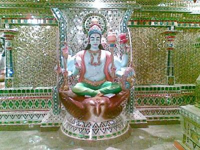 ஸ்ரீ ராஜ காளியம்மன் கோவில் - மலேசியாவின் முதல் கண்ணாடிக் கோவில் I31910