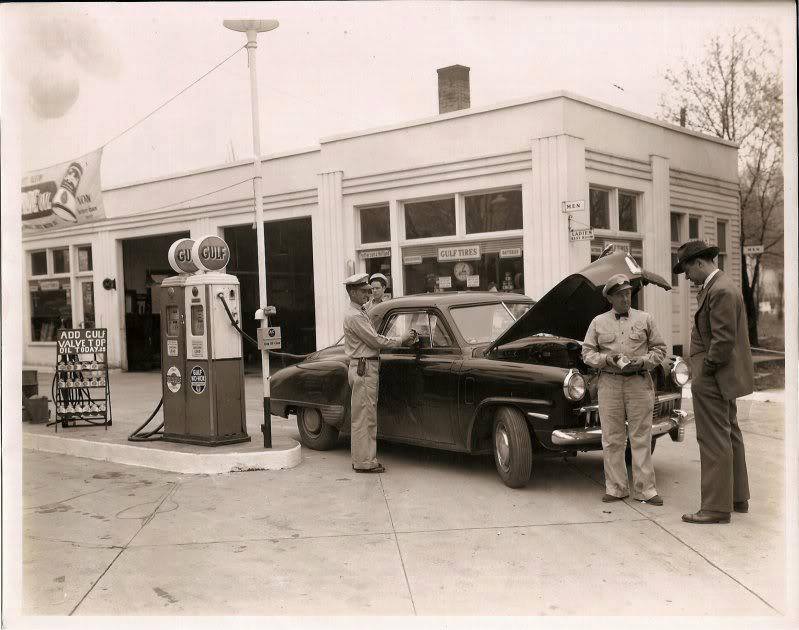 Old Gas Stations, Hotels and Car Hop Pics - Page 17 58054410