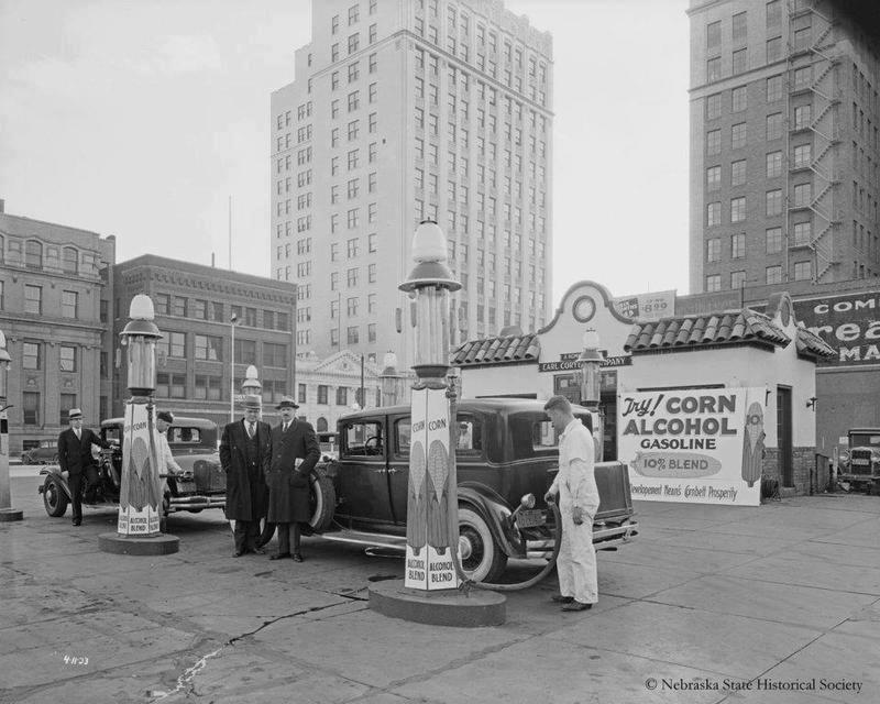 Old Gas Stations, Hotels and Car Hop Pics - Page 17 72436_10
