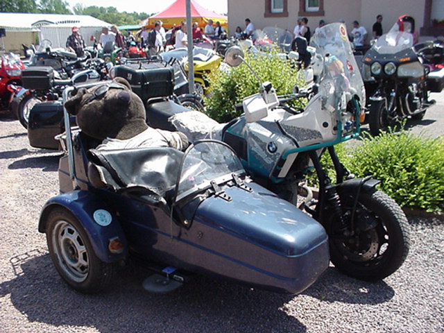 Teddy l'ours voyageur. Mvc-3710