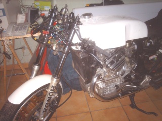 PROJET 500 CX CAFE RACER RACER Imag4977