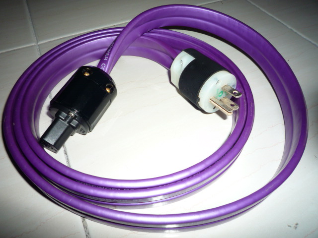 Wireworld Aurora 5 2 power cord (Used) SOLD P1020130
