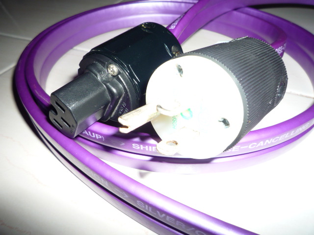 Wireworld Aurora 5 2 power cord (Used) SOLD P1020132