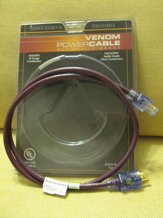 Shunyata Research Venom power cord (Used) CLOSED Img_3912