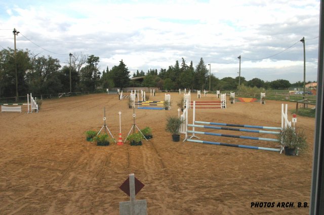 Les piste de saut d'obstacles. 22989811