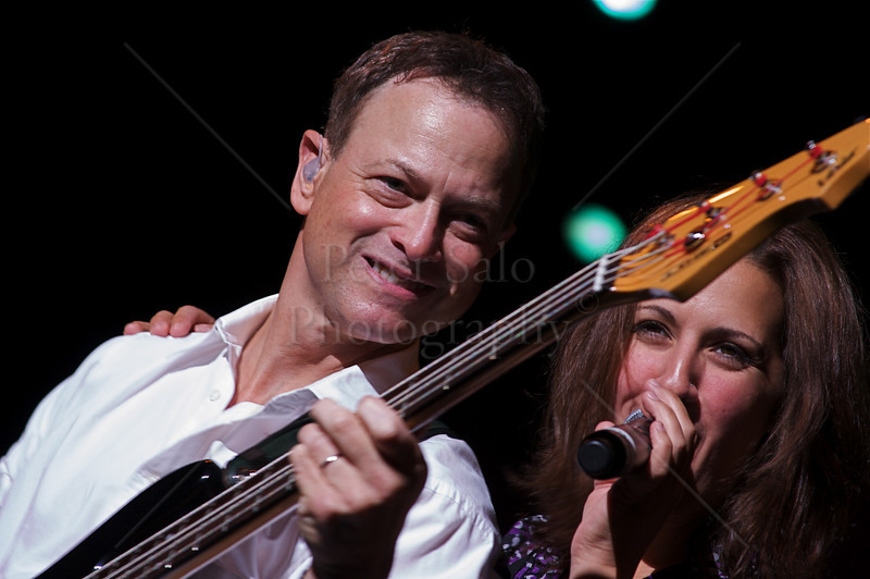 Gary Sinise - Page 15 61139710