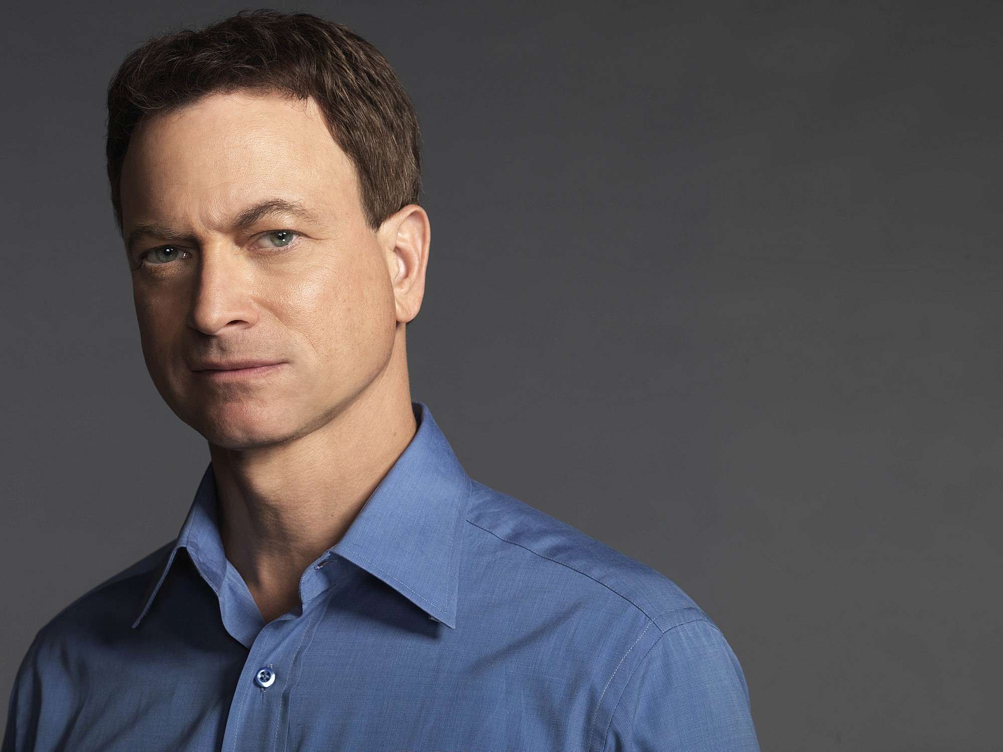 Gary Sinise - Page 16 82913_10