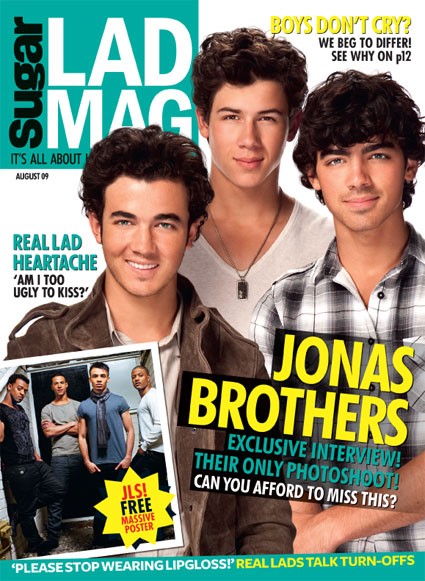 Jonas na capa da revista Lad Mag 2nsnyp11