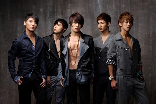 [08.08.2009]DBSK phẫn nộ trước những tin đồn vô căn cứ và đầy "ác ý" 09080830