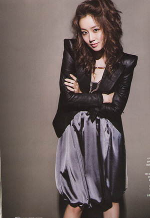 Hình trên tạp chí In Style . 09072011