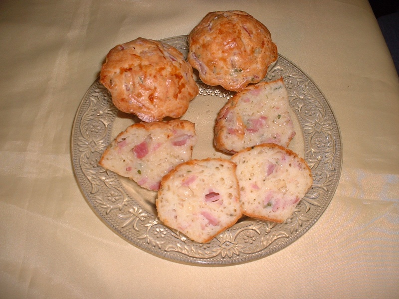 Muffins jambon-fromage + photos Dscf0082