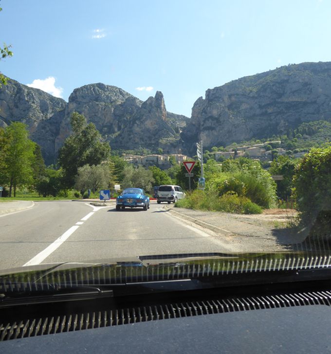 Dimanche au départ de Digne avec les Amis du club Engrenage. P1080811