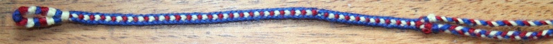 Photos des bracelets manquants : Kumihimo !!! - Page 6 Img_2211