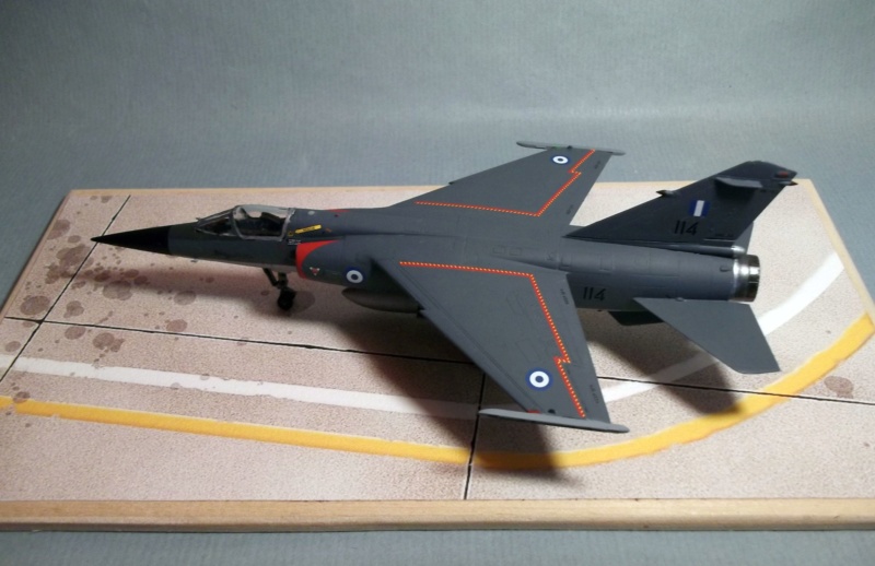 [Special Hobby] Mirage F1CG Dscf8675