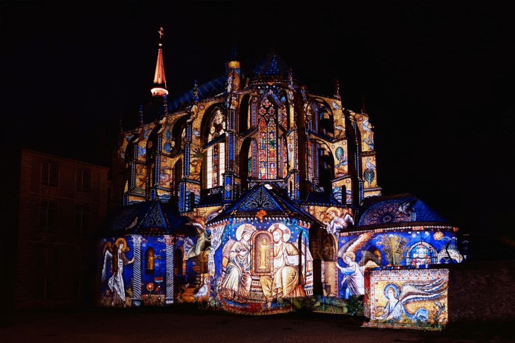 Chartres en lumières, église Saint Pierre Chartr13