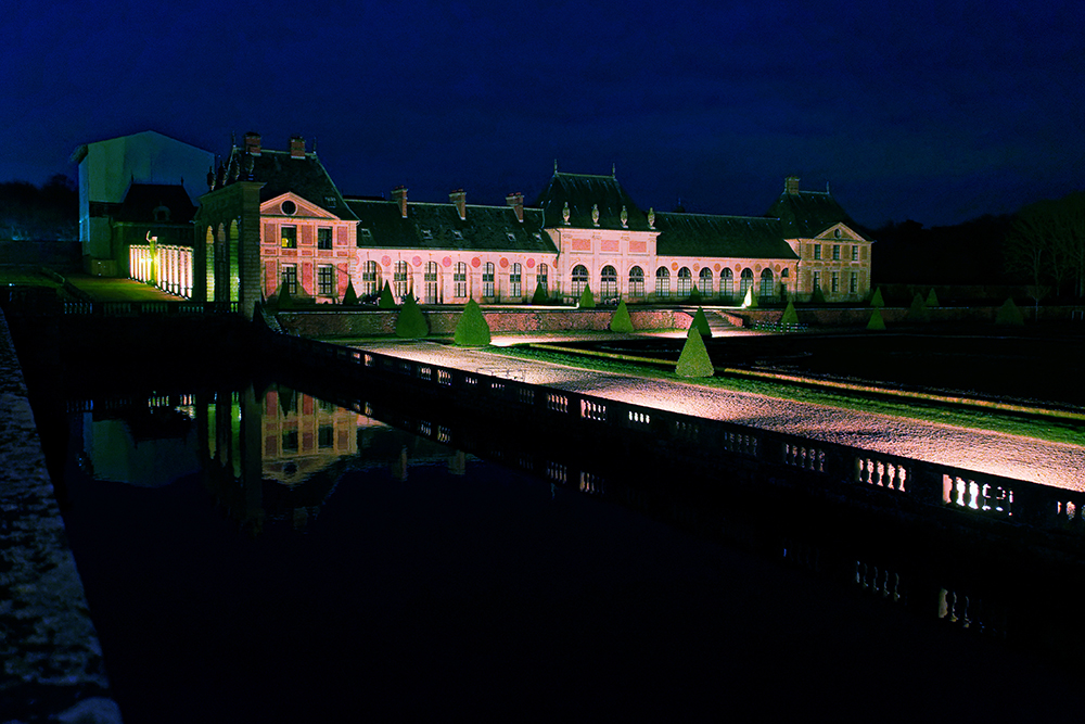 Château de Vaux le Vicomte de nuit, dépendances P1150111