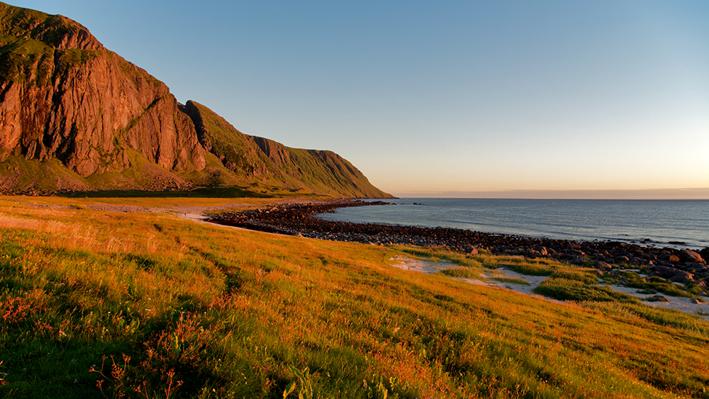 Iles Lofoten, soleil de minuit P7300318