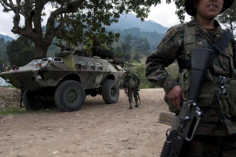 Les forces armées du Guatemala / Military of Guatemala / Ejército de Guatemala Ga210