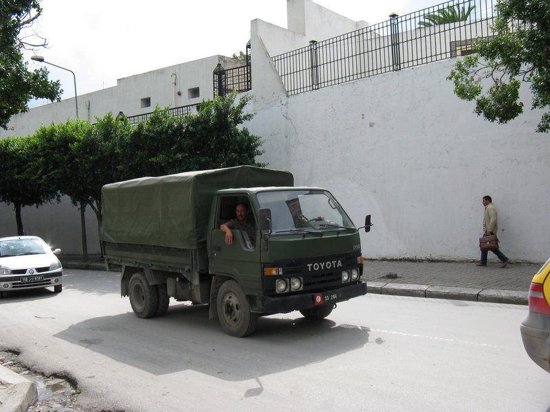 Armée Tunisienne / Tunisian Armed Forces / القوات المسلحة التونسية‎ - Page 18 Tun210