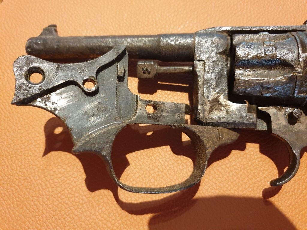 Revolver 1892,sauvé de la poubelle ! 20200834