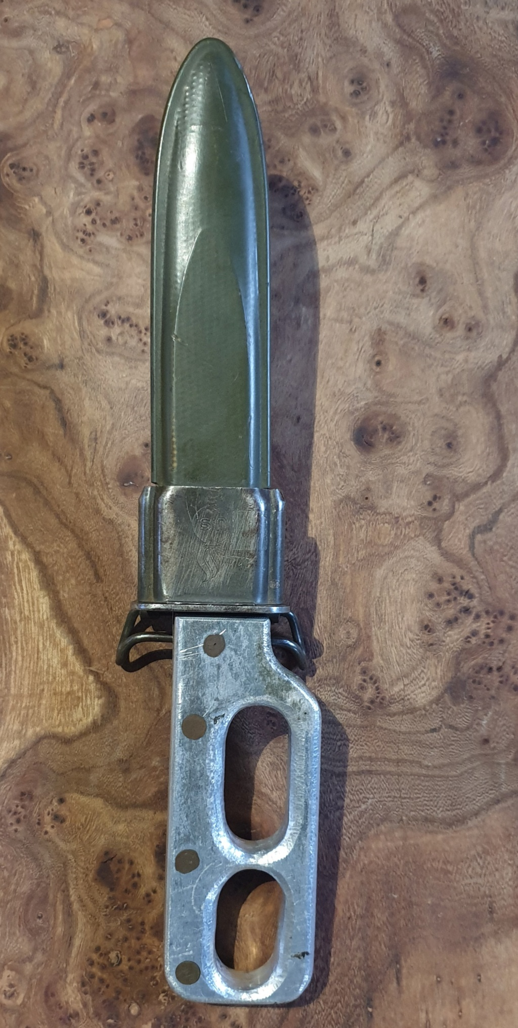 Trench knife "theater made" 20240141
