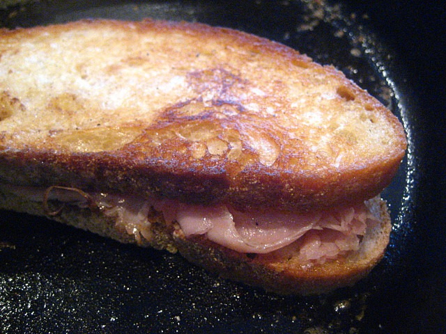 Sandwich au jambon avec moutarde à l'orange Ham_pa10