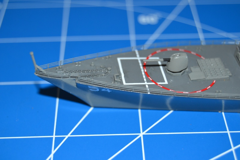 DDG-54 Curtis Wilbur REVELL 1/700 (montage) Dsc_0110