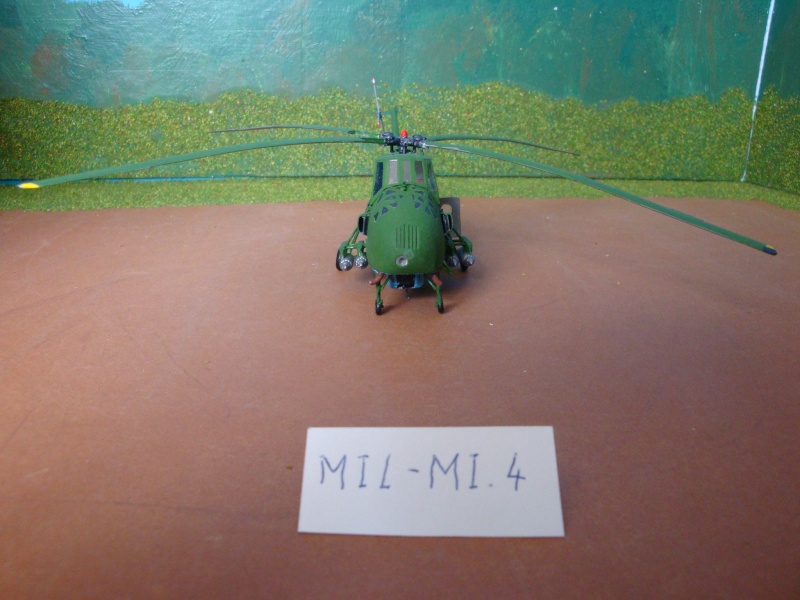 Hélicoptére soviétique MIL Mi-4  [ HASEGAWA 1/72° ]  Dsc03112