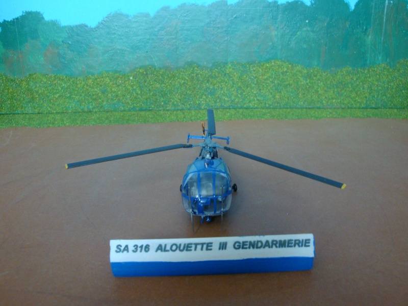 Hélicoptère français SUD AVIATION SA 316 Alouette III Gendarmerie  [ HELLER 1/72° ] Dsc03639