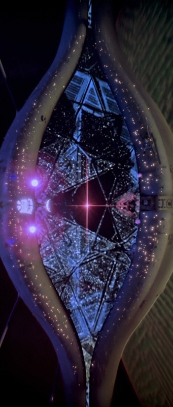OT - The Dark Side of Star Trek: Do You See It Too?  Untitl10