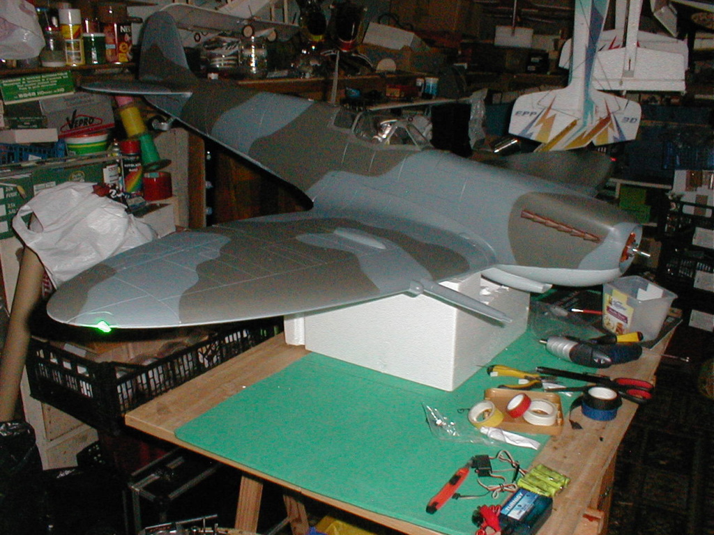 Supermarine Spitfire Mk. IX 1600 PNP P1010027