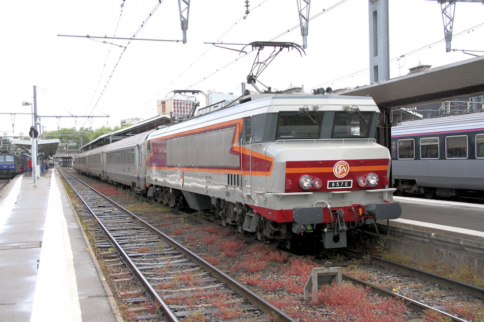 2013 - APCC 6570 - Train Spécial : La CC 6570 entre Avignon ↔ Toulouse ↔ Latour de Carol du 18 au 20 mai 2013. - Page 3 01811