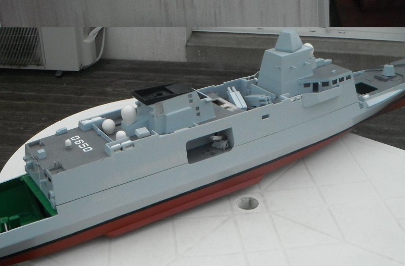 FREMM Aquitaine au 1/100 ème par chienjaune - Page 4 Exo610