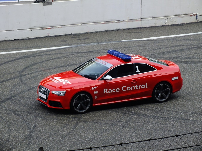 [Livrea FM4] Audi R8 LMS '09 - Safety Car Audi_r10