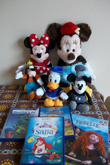 Achats brocante version Disney - Page 3 100_5314