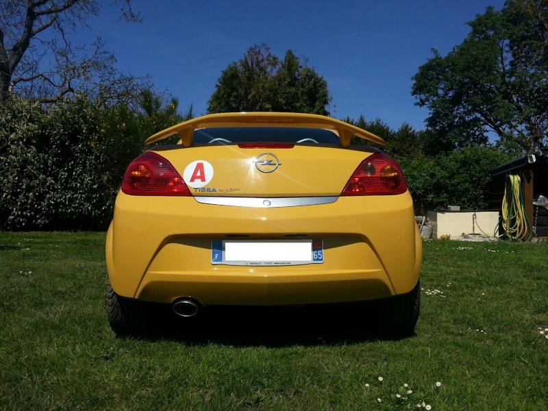 Un Bonjours a toute les Opel Tigra Twintop et a leur Pilote Titine12