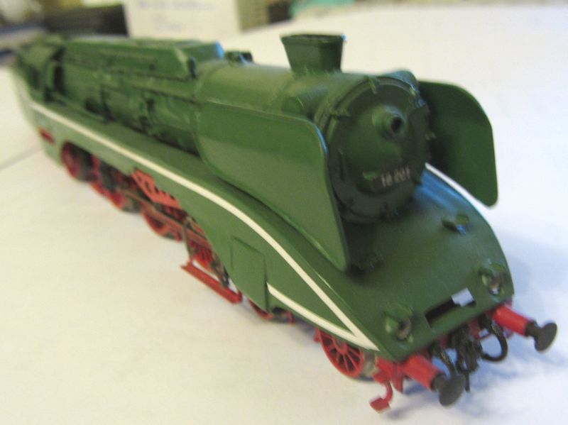 Modell der BR 18 201 erbaut 1990 18-0210