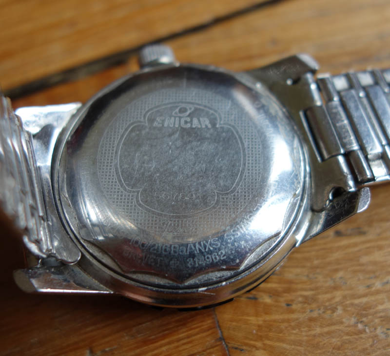 Conseil pour restauration d'une montre pour un nouveau Dsc00412