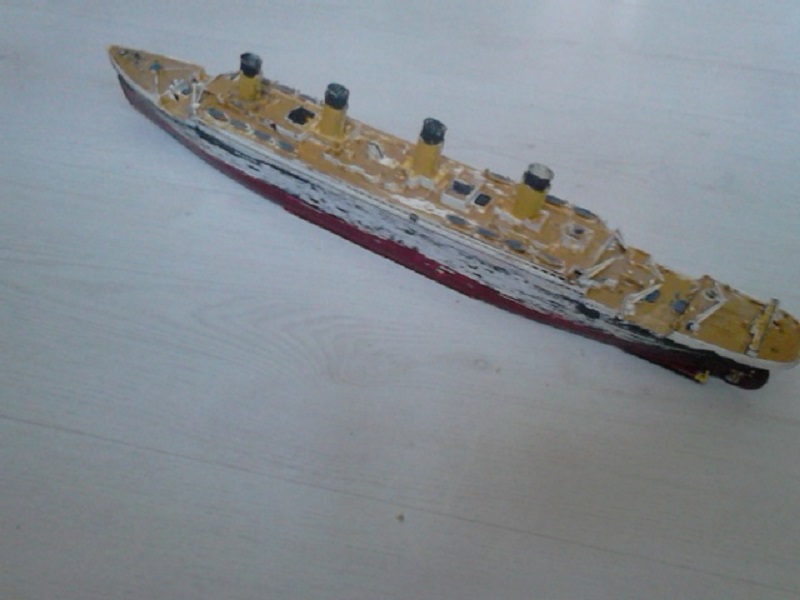 RMS titanic revell 1:570/ et 1/1200 avec un britannic Dsc_6710