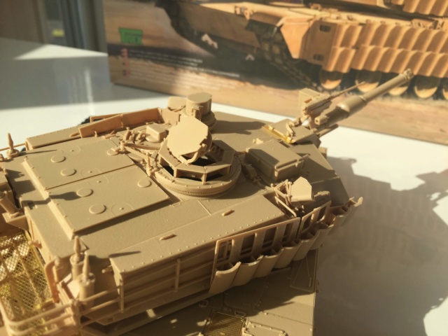 M1A2 Abrams Tusk MENG 1/35 Termine - Page 2 1711