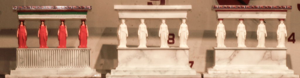Lateral du temple d´Erechthéion avec ses Caryatides au 1/35 TERMINE Img_0212