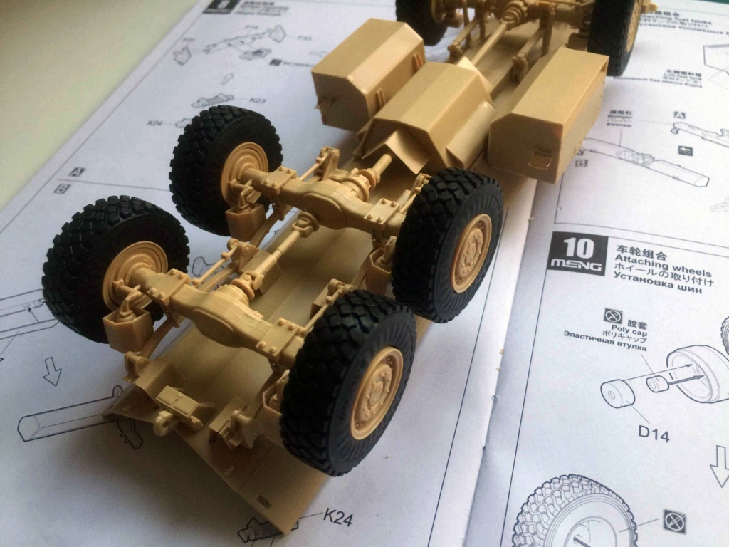 U.S. COUGAR 6X6 Mrap vehicle MENG 1/35 Termine Img_6213