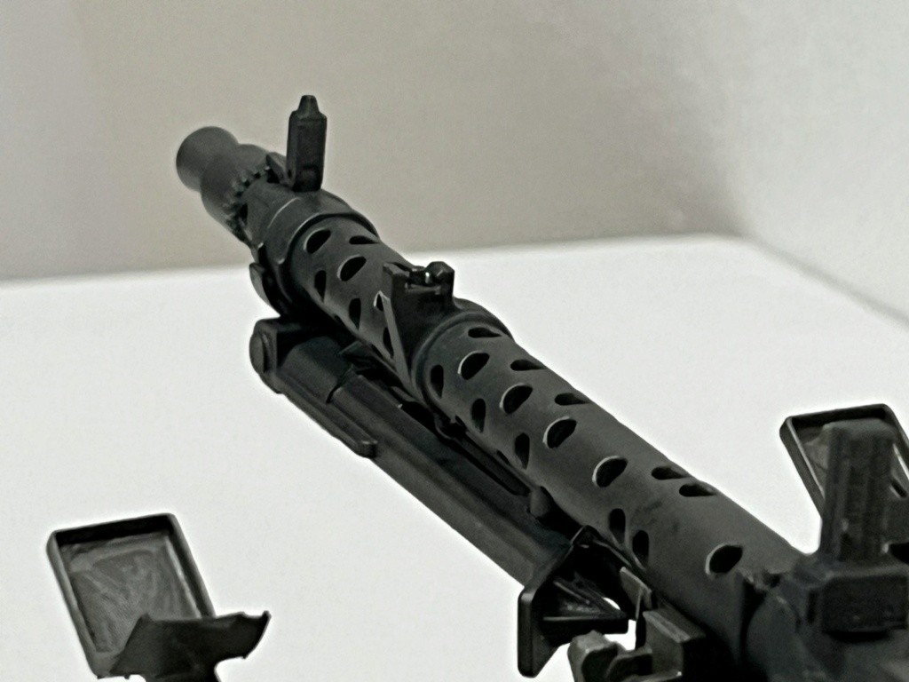 MG 34 au 1/8 et au 1/4 en resine 3D TERMINE Photo362