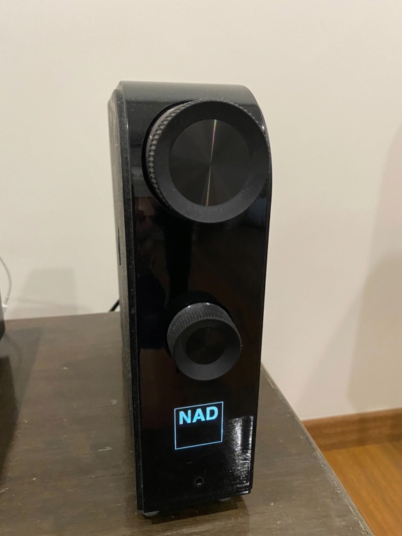 NAD D7050 Direct Digital Network Amplifier Img_0210